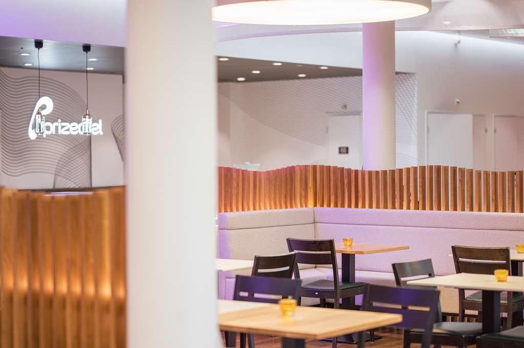 Prize By Radisson, Zurich Affoltern Am Albis酒店 餐厅 照片